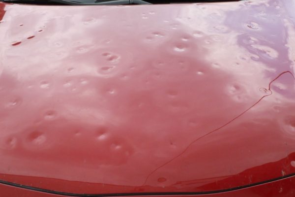 Dellen am Auto ausbessern