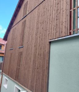 Fassade Holz montieren